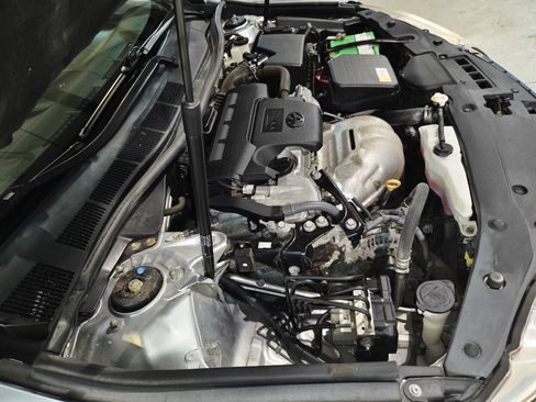 Used 2017 Toyota Camry SE w/ Moonroof Package FWD image 53