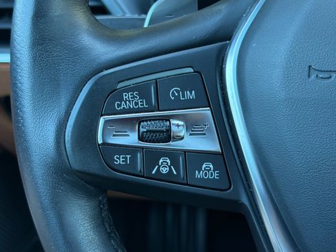 Used 2023 BMW 330i w/ Premium Package image 30