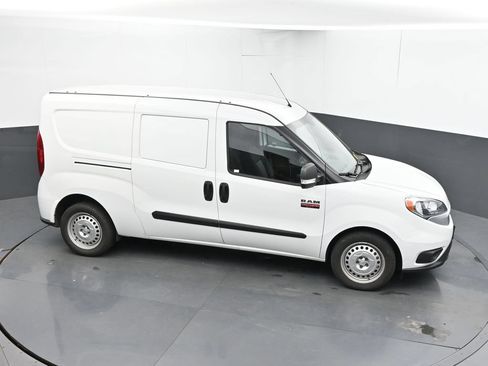 Used 2022 RAM ProMaster City Tradesman FWD image 23