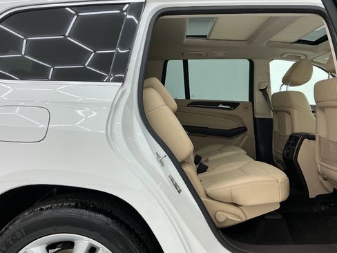 Used 2017 Mercedes-Benz GLS 450 4MATIC w/ Premium Package image 23