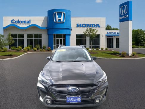 Used 2023 Subaru Outback Onyx Edition image 9