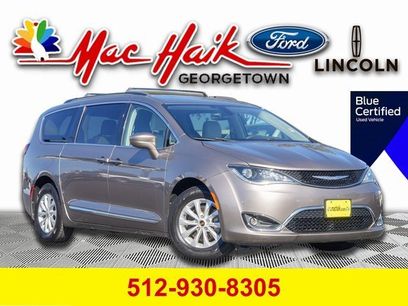 Used 2017 Chrysler Pacifica Touring-L