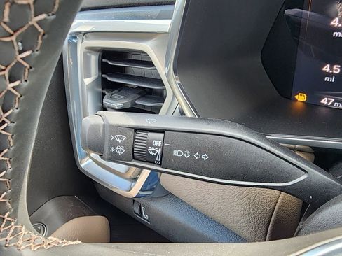 New 2026 GMC Canyon Denali image 23