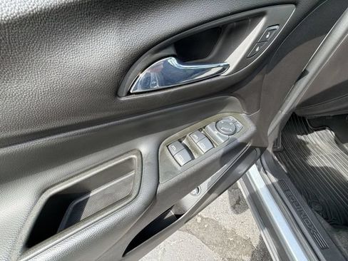 Certified 2024 Chevrolet Equinox LT FWD image 23