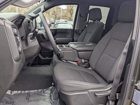 Used 2022 Chevrolet Silverado 2500 Custom w/ Custom Value Package image 28