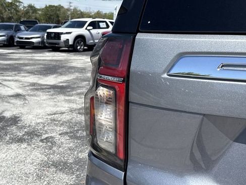 Used 2021 Chevrolet Tahoe LT w/ LT Signature Package image 15