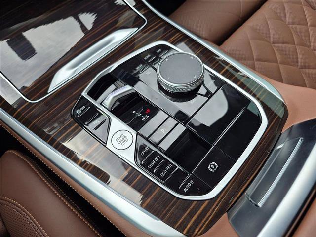 Used 2026 BMW X5 sDrive40i w/ M Sport Package RWD image 15