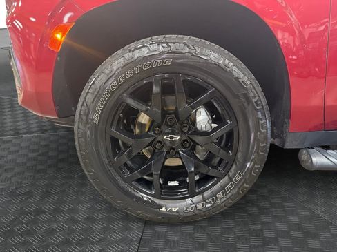 Used 2022 Chevrolet Tahoe Z71 w/ Z71 Off-Road Package image 15