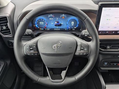 New 2025 Ford Bronco Sport Outer Banks image 10