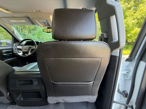 Used 2019 GMC Sierra 2500 Denali w/ LPO, Protection Package AWD/4WD image 38