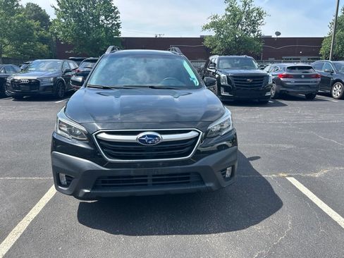Used 2022 Subaru Outback Premium AWD/4WD image 9