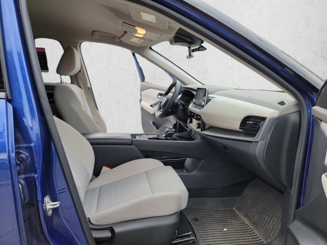 Used 2021 Nissan Rogue SV FWD image 25