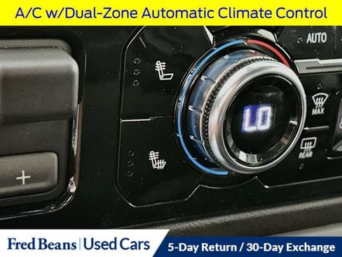 Used 2024 GMC Sierra 2500 SLE w/ SLE Value Package; AWD/4WD image 25