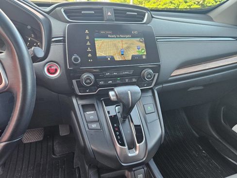 Used 2017 Honda CR-V Touring image 10