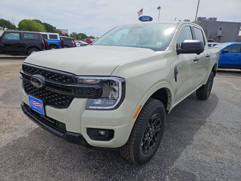 New 2026 Ford Ranger XLT w/ Equipment Group 301A High AWD/4WD image 4