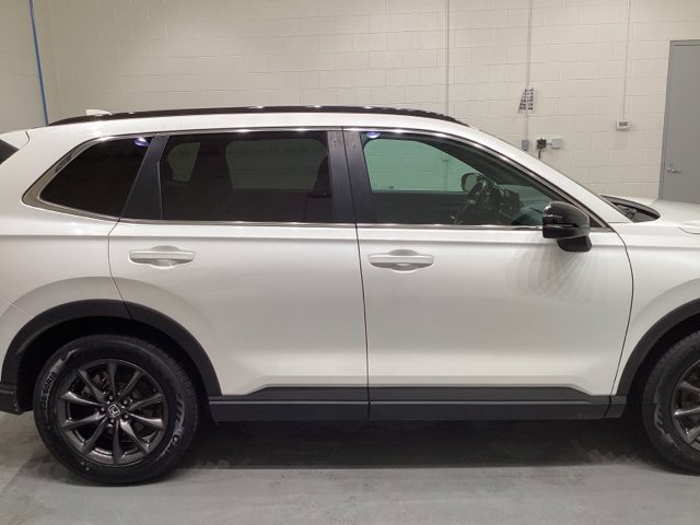 Used 2025 Honda CR-V Sport image 8