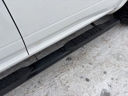 Used 2017 RAM 1500 Outdoorsman image 40