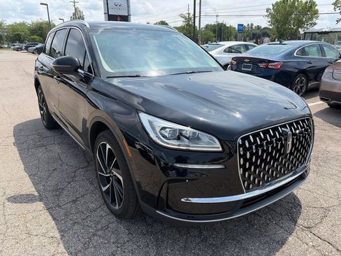 Used 2023 Lincoln Corsair Reserve w/ Equipment Group 201A AWD/4WD image 3