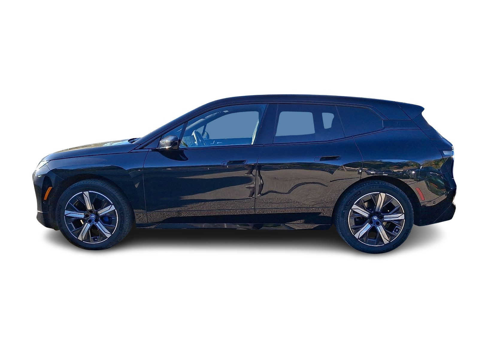 Used 2024 BMW iX xDrive50 w/ Premium Package AWD/4WD image 4