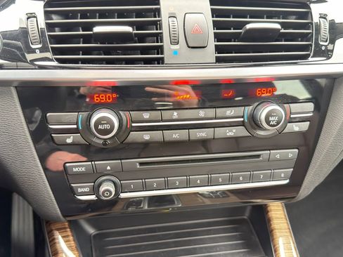 Used 2017 BMW X3 xDrive35i image 16