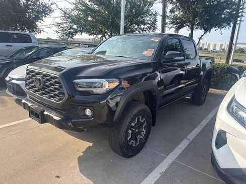 Used 2021 Toyota Tacoma TRD Off-Road w/ Technology Package AWD/4WD image 1