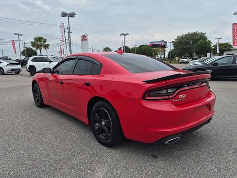 Used 2023 Dodge Charger SXT w/ Cold Weather Package RWD image 5