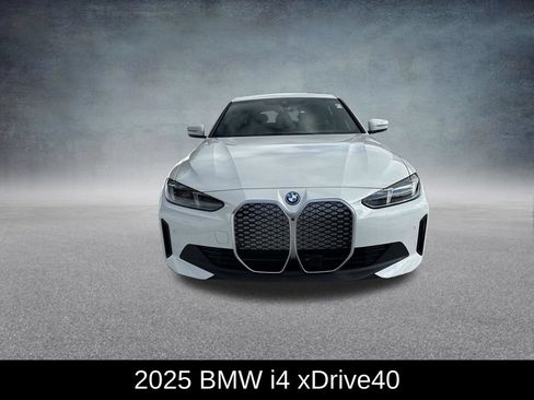 Used 2025 BMW i4 xDrive40i w/ Premium Package AWD/4WD image 3