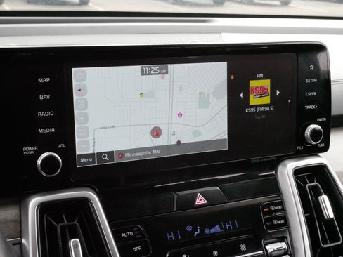 Used 2023 Kia Sorento X-Line EX image 22