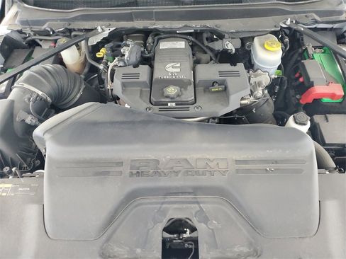 Used 2021 RAM 2500 Laramie w/ Night Edition image 10