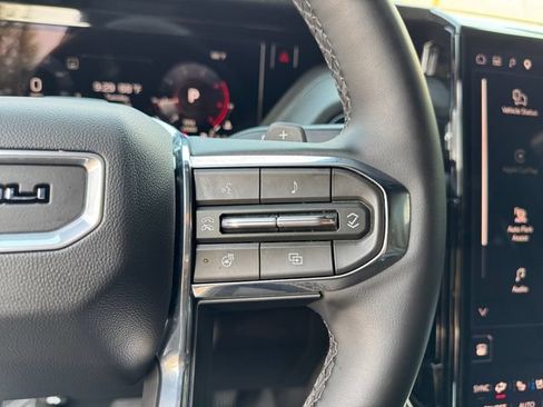 Used 2026 GMC Yukon Denali w/ Denali Reserve Package AWD/4WD image 21