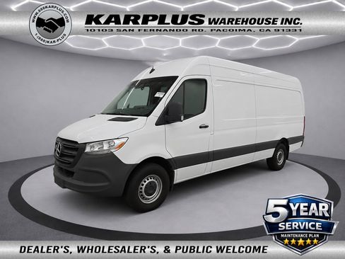 Used 2019 Mercedes-Benz Sprinter 170 w/ Driver Convenience Package image 1