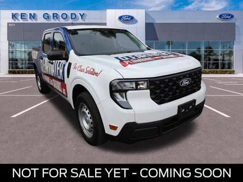 Used 2025 Ford Maverick XL FWD image 1