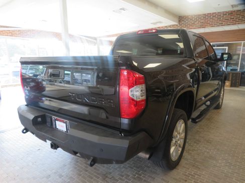 Used 2019 Toyota Tundra SR5 AWD/4WD image 5