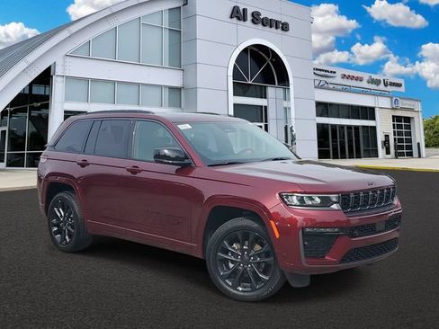 New 2026 Jeep Grand Cherokee Limited AWD/4WD image 1