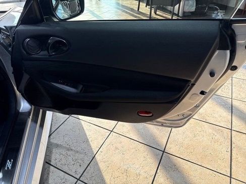 Used 2024 Nissan Z Sport w/ Floor Mat Package image 20
