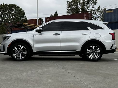Used 2023 Kia Sorento EX AWD/4WD image 8