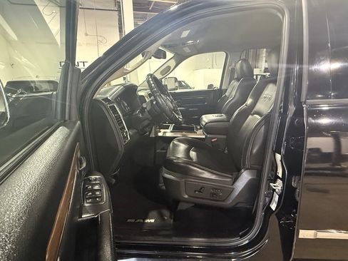 Used 2015 RAM 3500 Laramie image 16