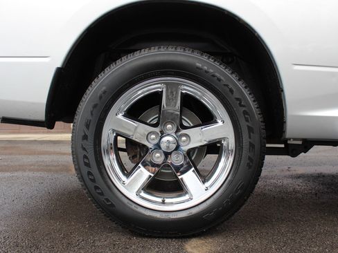 Used 2017 RAM 1500 Big Horn image 40