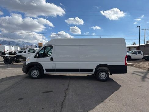 New 2026 RAM ProMaster 3500 w/ Convenience Group image 6