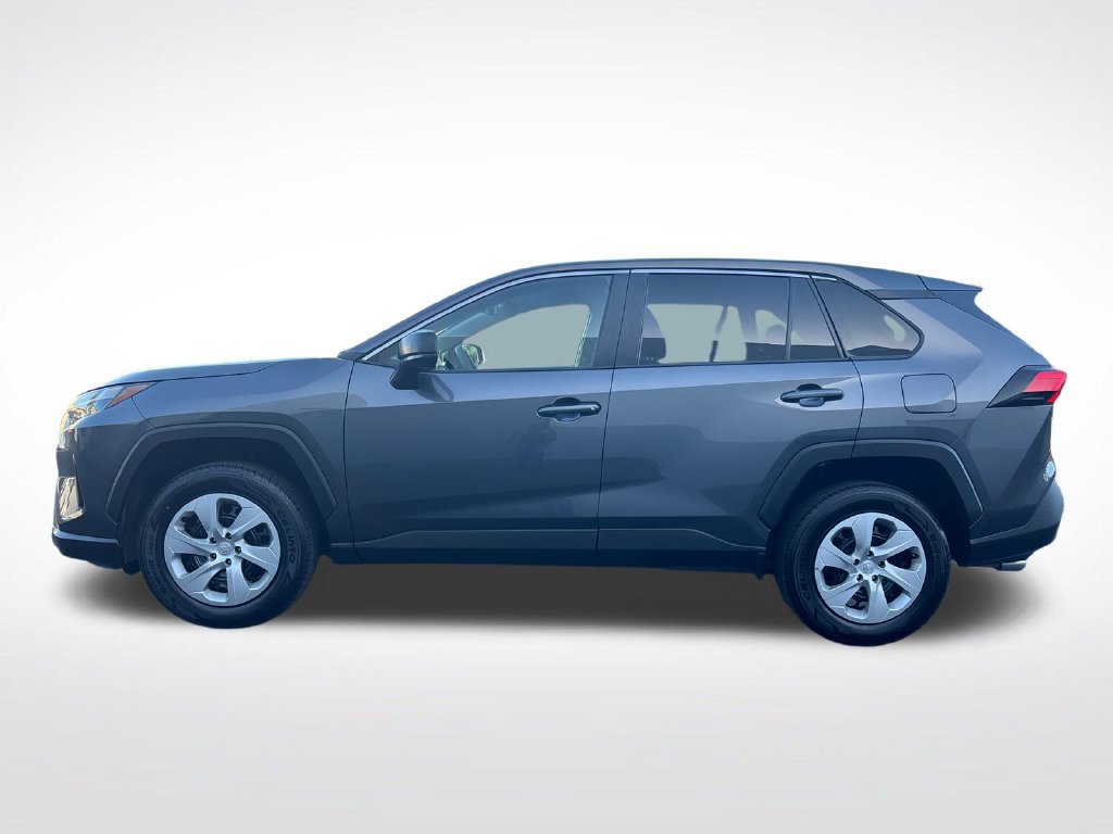 Certified 2025 Toyota RAV4 LE AWD/4WD image 6
