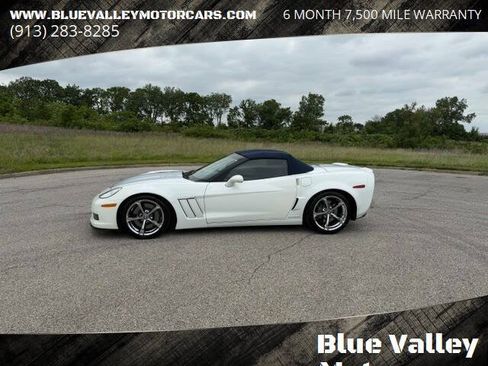 Used 2013 Chevrolet Corvette Grand Sport w/ 4LT Preferred Equipment Group RWD image 1