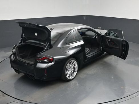 Used 2026 BMW M2 w/ Lighting Package RWD image 29