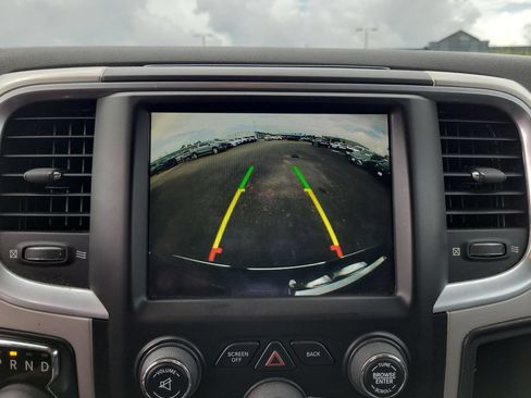 Used 2019 RAM 1500 Big Horn AWD/4WD image 14