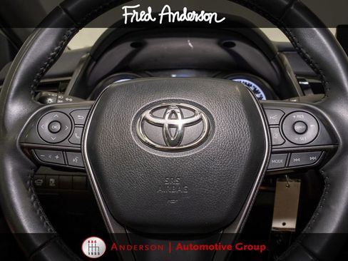 Used 2024 Toyota Camry SE FWD image 17