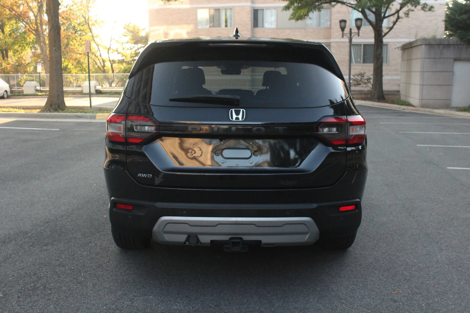 Used 2024 Honda Pilot EX-L image 8