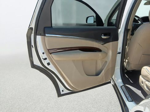 Used 2016 Acura MDX FWD image 31
