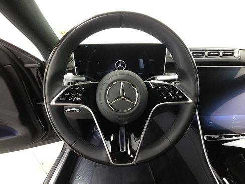 Used 2023 Mercedes-Benz S 580 4MATIC Sedan w/ AMG Line image 12