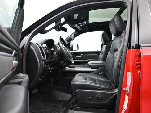 Used 2022 RAM 1500 Big Horn image 10