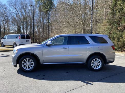 Used 2020 Dodge Durango SXT w/ 3rd Row Seating Group image 6