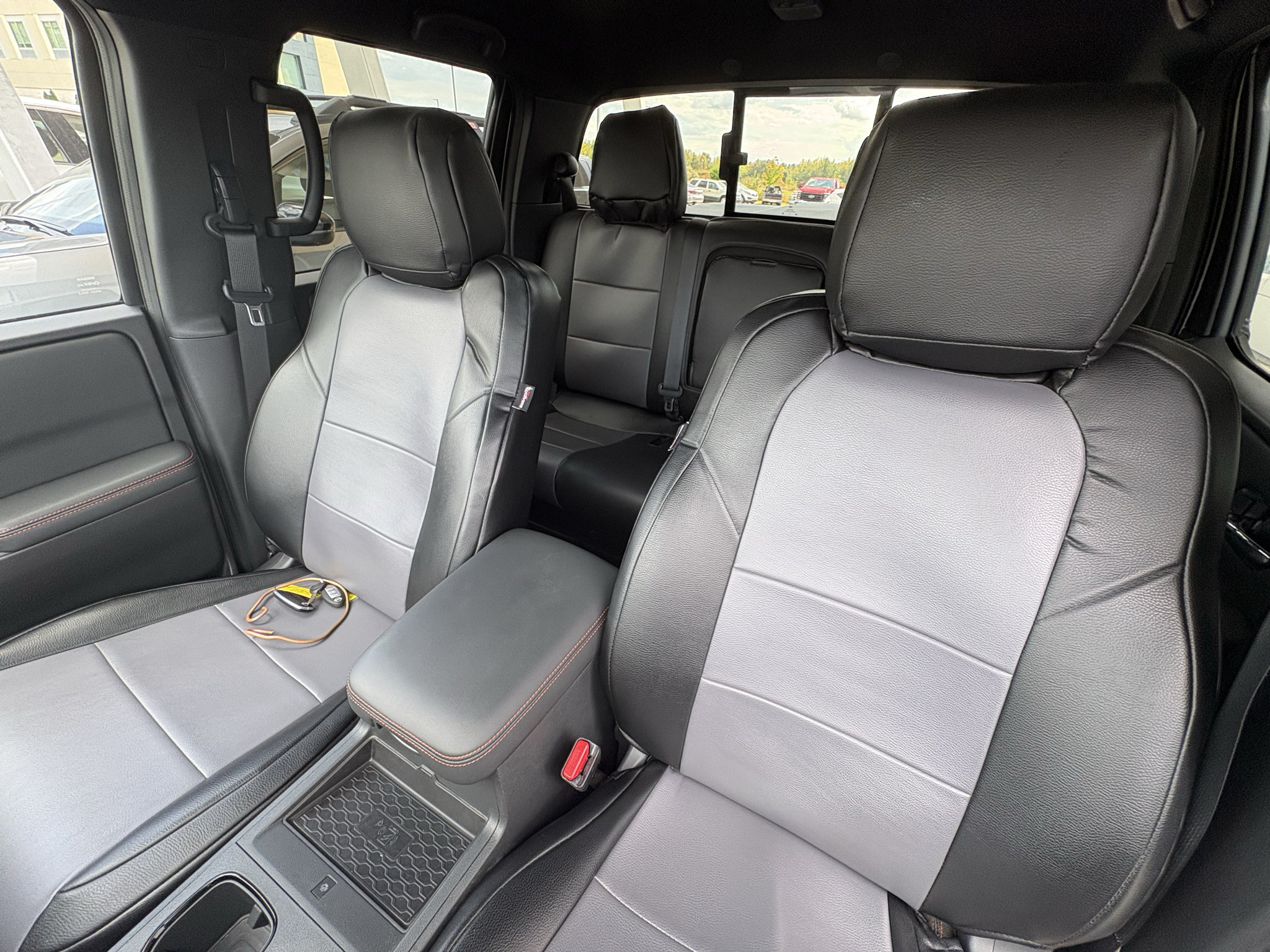 Used 2023 Nissan Frontier Pro-X w/ Pro Convenience Package RWD image 15